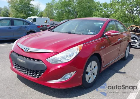 2012 Hyundai Sonata Hybrid from USA, damaged, VIN KMHEC4A40CA039347